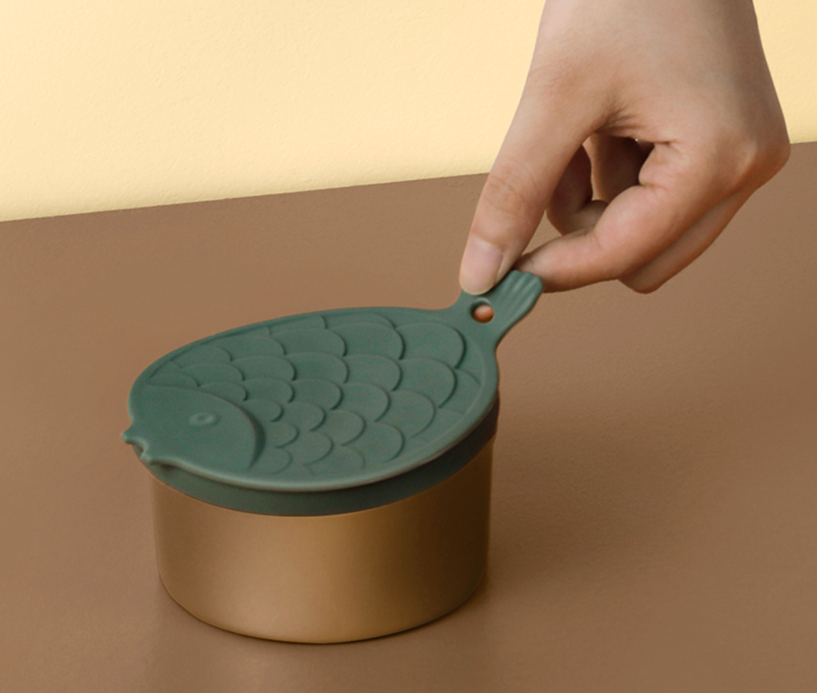 Petsy Pet Bowl + Spoon + Lid